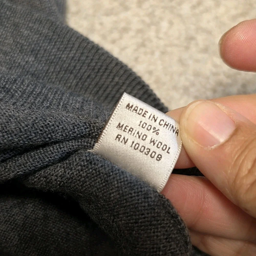 Peter Millar Mens L 100% Merino Wool Quarter Zip Sweater Gray Pullover Preppy